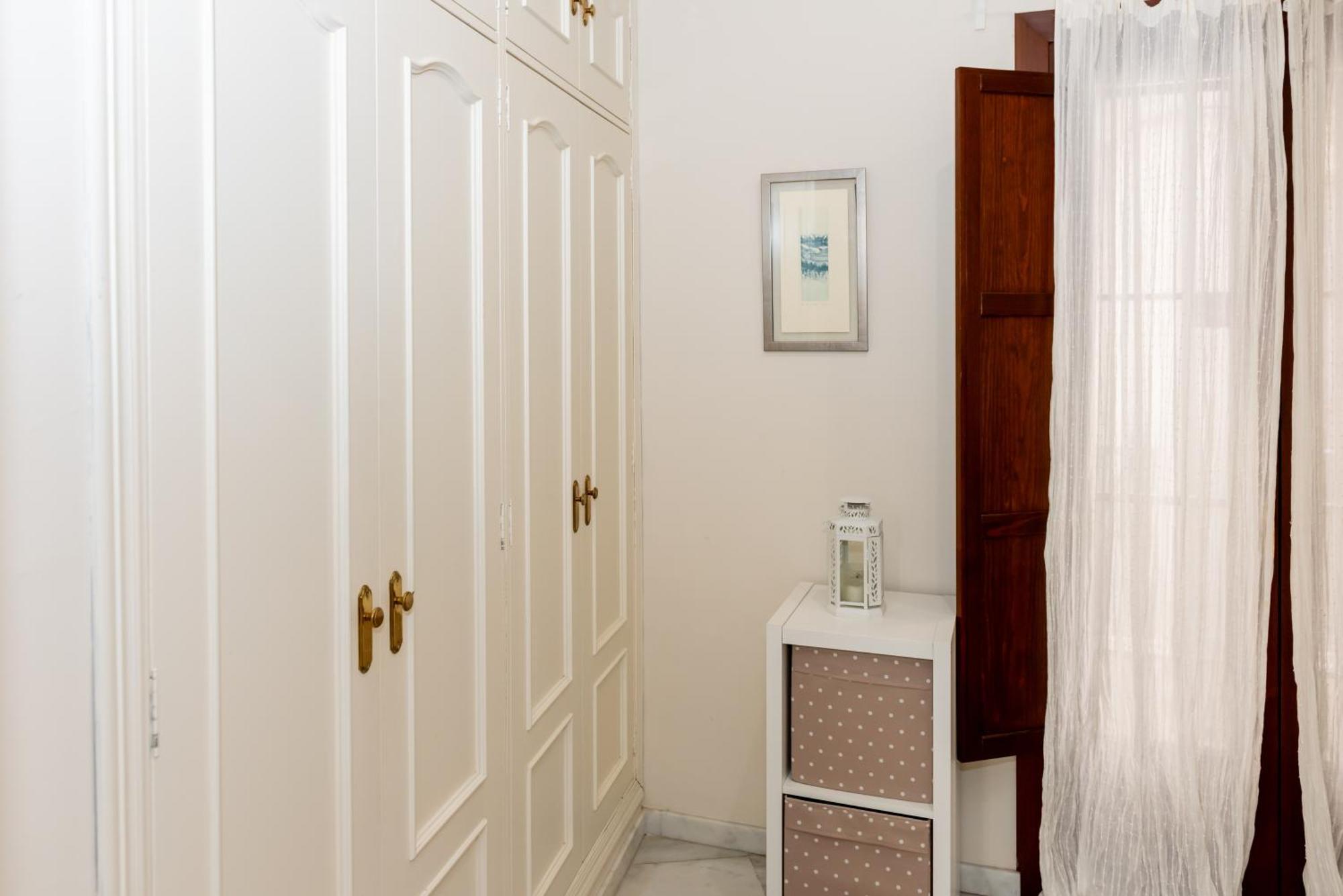 Charming & Quiet Apartment In Plaza Del Salvador Sevilha Exterior foto